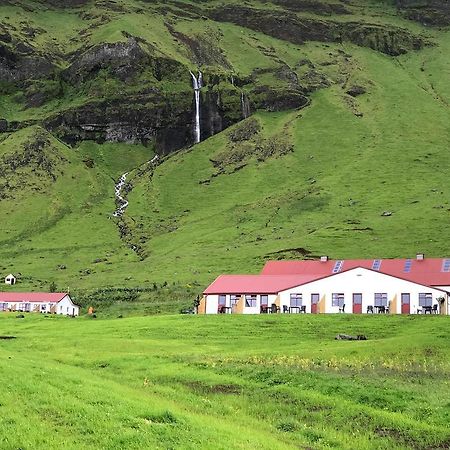Апартаменты The Garage Varmahlid  Экстерьер фото